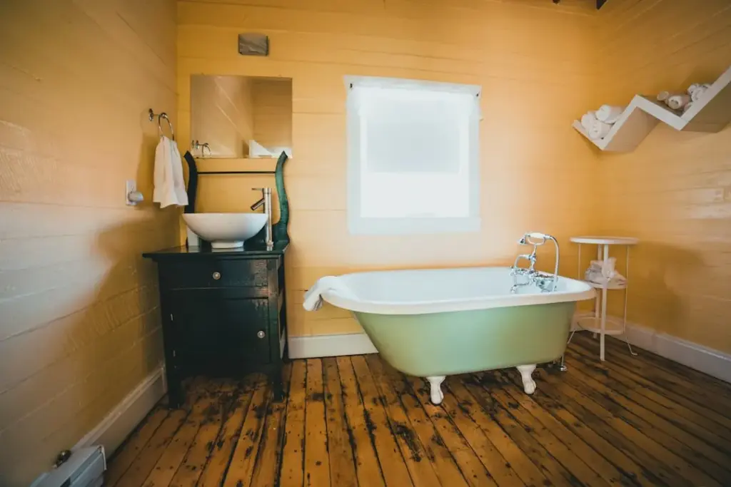 Best Glue Down Vinyl Plank Flooring for Bathrooms: 2026 Expert Guide Best Glue Down Vinyl Plank Flooring for Bathrooms: 2026 Expert Guide How We Selected the Best Glue Down Vinyl Plank Flooring for Bathrooms